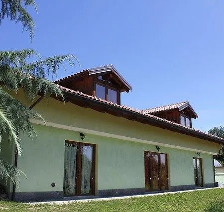 Agriturismo Il Ginepro Bed & Breakfast